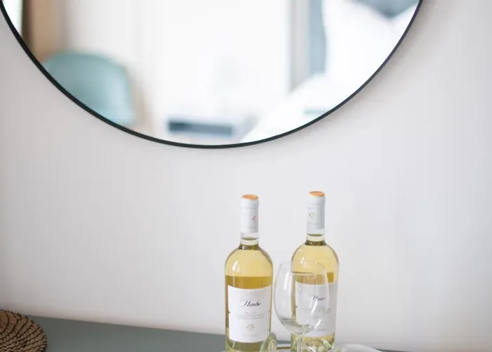 アパート Kaiser 02 By Rockchair L Superhost Status L 3 Bedrooms Boxspringbeds 2 Bathrooms L Cozy Family & Business Flair 155 Sqm 3 Balcony 2nd Floor Elevator Up To 10 Guests Welcomes You!