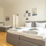 Kaiser 02 By Rockchair L Superhost Status L 3 Bedrooms Boxspringbeds 2 Bathrooms L Cozy Family & Business Flair 155 Sqm 3 Balcony 2nd Floor Elevator Up To 10 Guests Welcomes You!