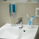 Appartement Kaiser 02 By Rockchair L Superhost Status L 3 Bedrooms Boxspringbeds 2 Bathrooms L Cozy Family & Business Flair 155 Sqm 3 Balcony 2nd Floor Elevator Up To 10 Guests Welcomes You!