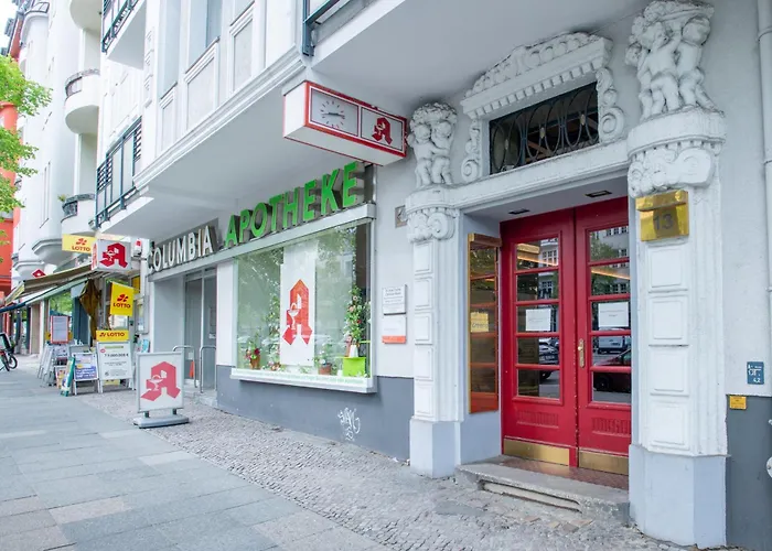 Kaiser 02 By Rockchair L Superhost Status L 3 Bedrooms Boxspringbeds 2 Bathrooms L Cozy Family & Business Flair 155 Sqm 3 Balcony 2nd Floor Elevator Up To 10 Guests Welcomes You!